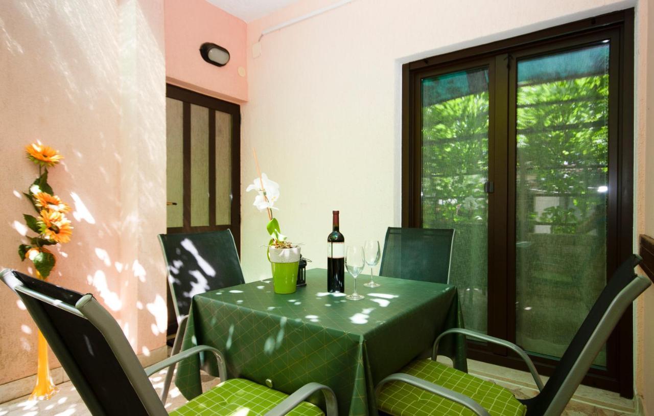 Guest House Ljubica Medulin Exterior foto