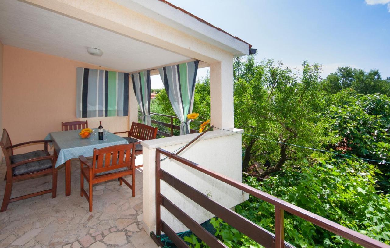 Guest House Ljubica Medulin Exterior foto